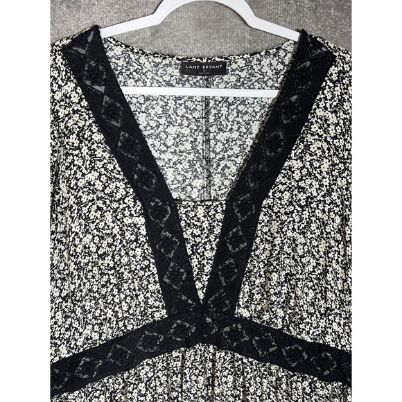 Lane Bryant Flutter Sleeve Lace Trim‎ Floral Top Womens Size 22 Black Viscose - Picture 5 of 7